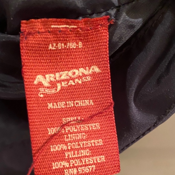 Arizona Jean Company Men's Navy and Olive Puffer Vest - Picture 3 of 9